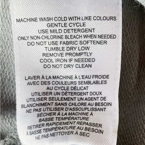 STEVE Madden BB Dakota Grey/ White Breton Style Striped Ladies Top. - Picture 4 of 5